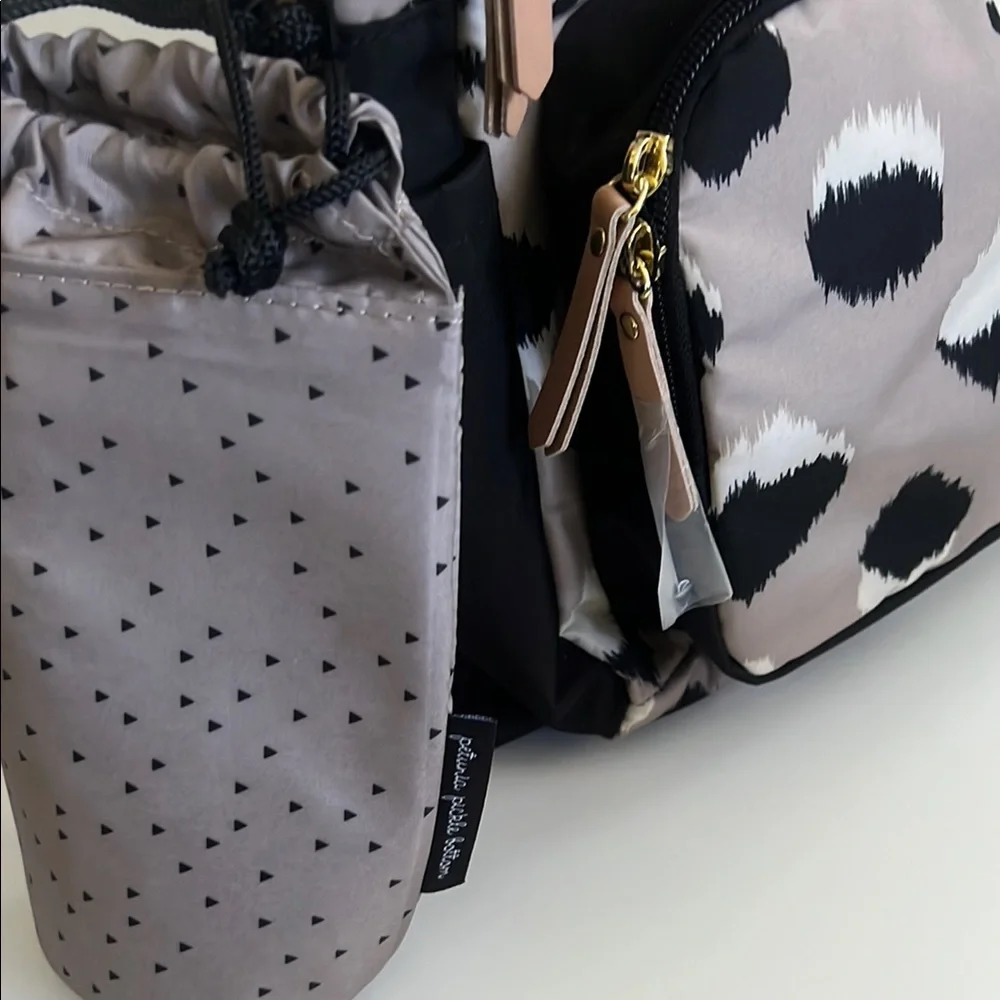 Petunia Pickle Bottom District‎ Backpack Diaper Bag in Inkblot Ikat